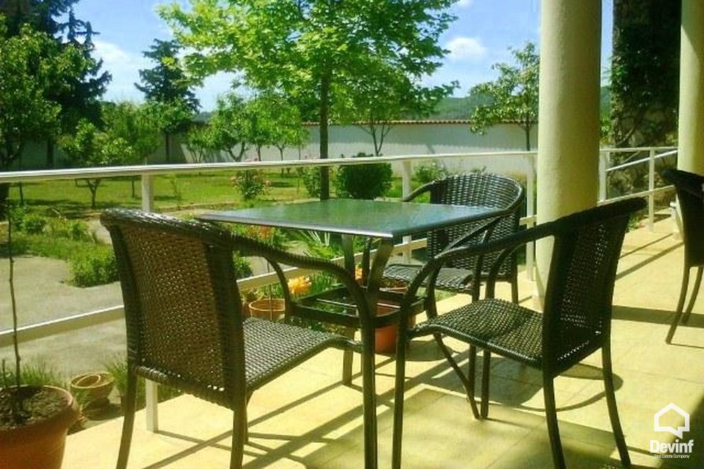 Tirane Shitje Hotel Me shume se 4 dhoma Hotel ne rrugen nacionale Tirane-Elbasan zyre