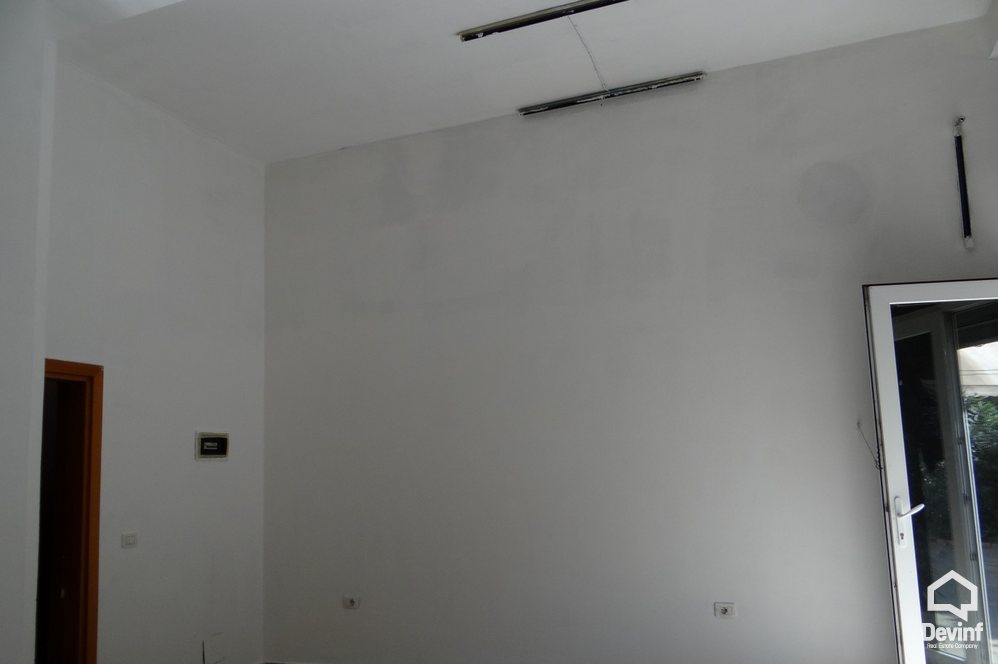 Tirane For Sale Shop  Ali Demi Street  