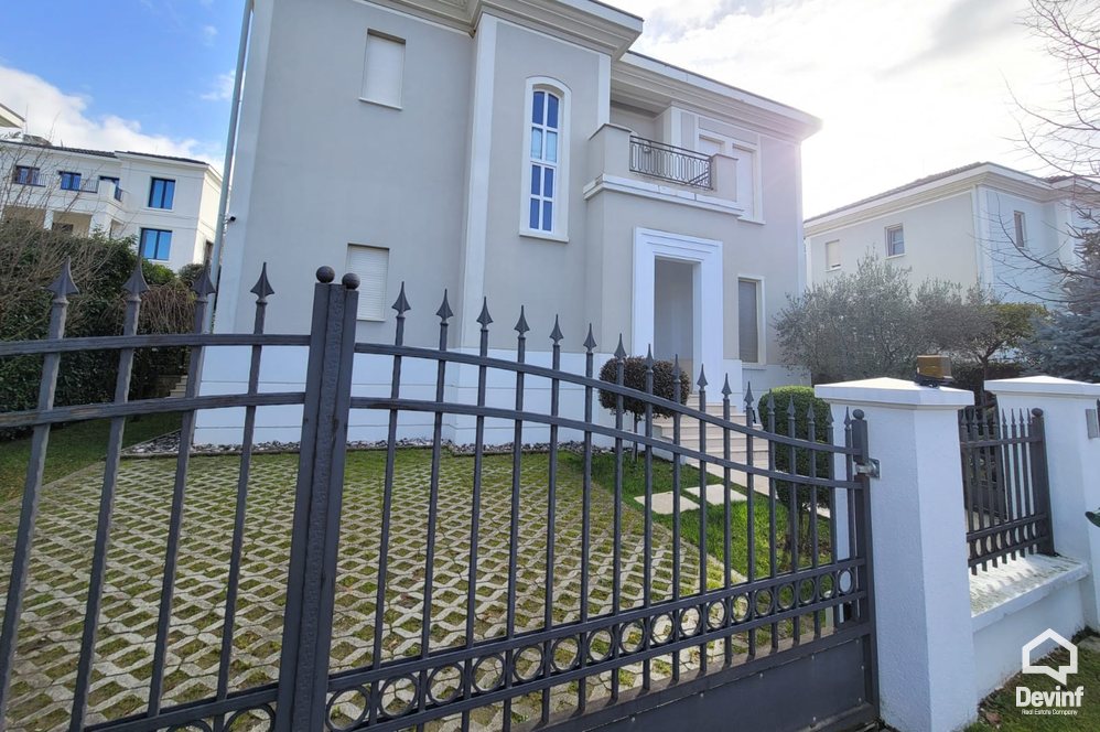 Tirane For Rent Villa 4+1 New residential Complex near TEG Villa Residential Complex