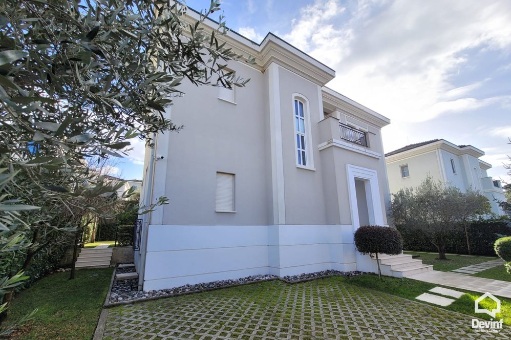 Tirane For Rent Villa 4+1 New residential Complex near TEG Villa Residential Complex