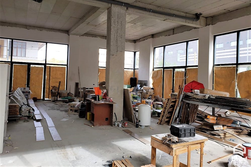 Tirane For Sale Shop  Shop close to Kristal Center Office Shop klinike dentare qender estetike palester