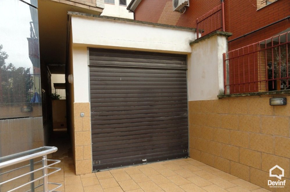 Tirane Shitje Vile Me shume se 4 dhoma Vile ne zonen e Selites apartament