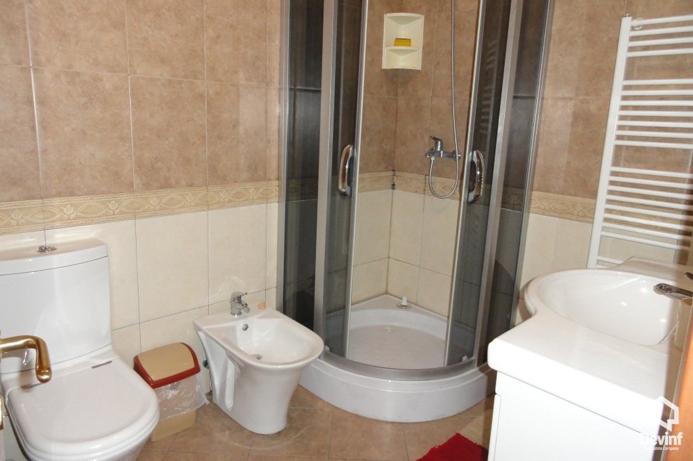 Tirane Shitje Apartament 2+1+A Apartament ne zonen e Radio Televizonit Shqiptar apartament
