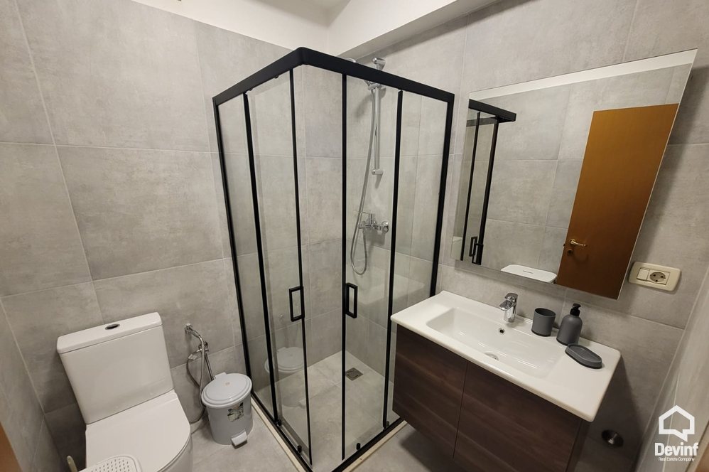 Tirane Qera Apartament 2+1+G Apartament ne Rr. Myslym Shyri apartament