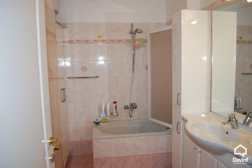 Tirane Shitje Apartament 2+1+A Rruga Medar Shtylla ( ish Rr. Komuna e Parisit) apartament