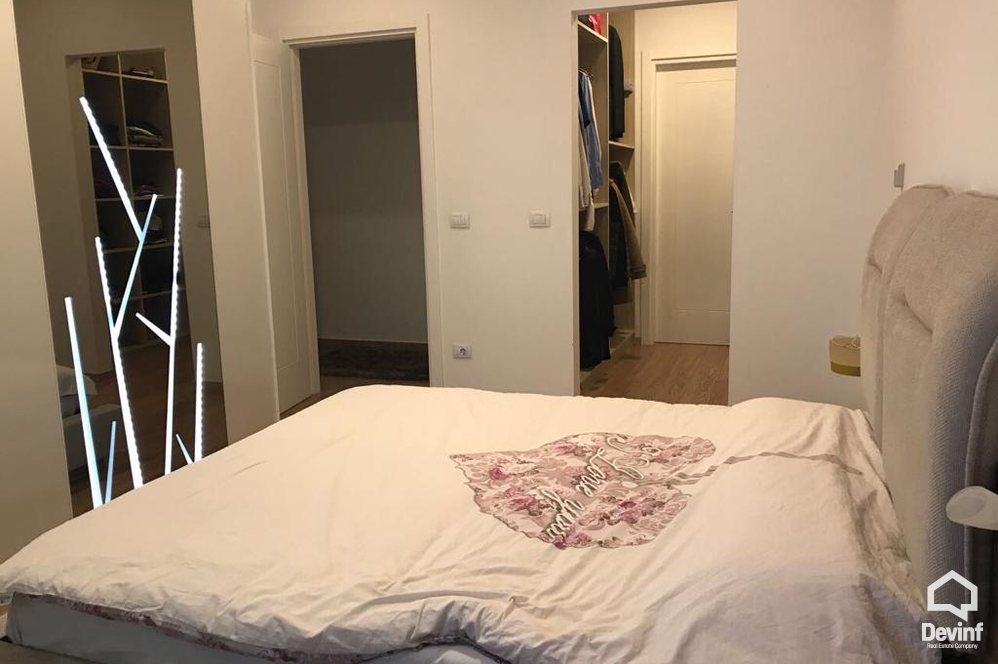Tirane Qera Apartament 2+1+A Prane Parkut te Liqenit apartament