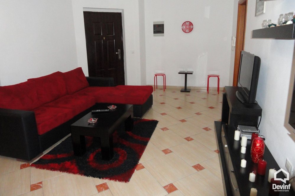 Tirane For Rent Apartment 3+1+A Barrikada Street, near the center Apartment