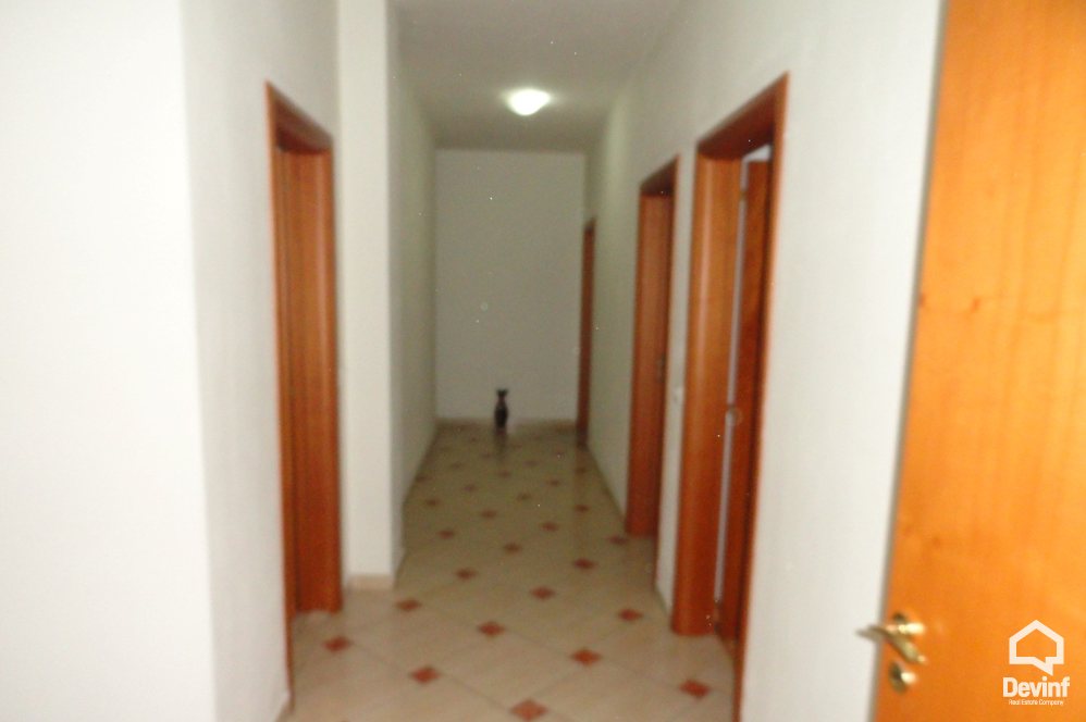 Tirane For Rent Apartment 3+1+A Barrikada Street, near the center Apartment