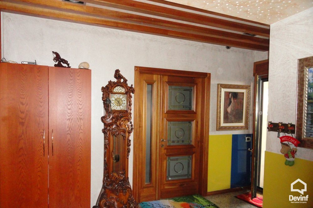 Tirane For Sale Apartment 3+1+A Qemal Stafa Str. Near the center Apartment
