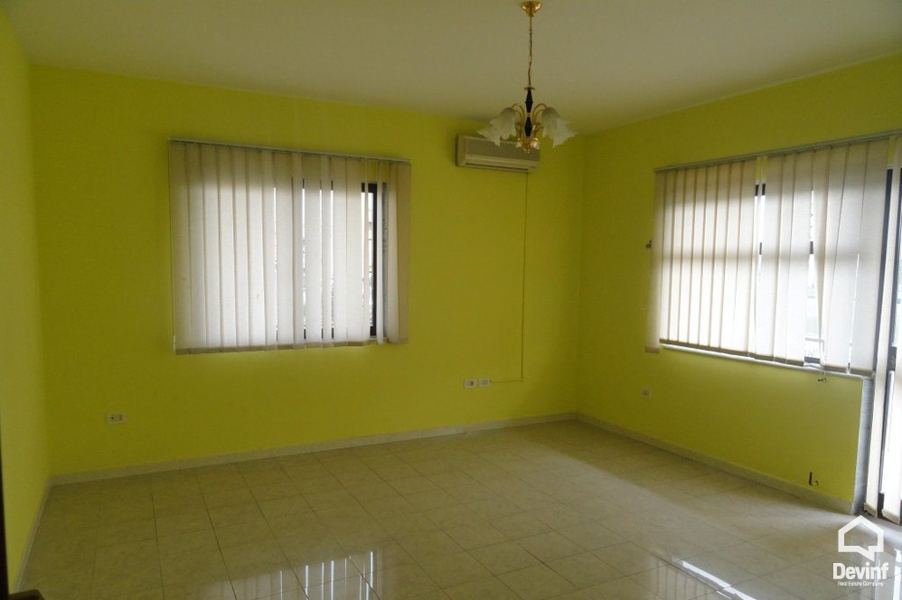 Tirane For Sale Villa Me shume se 4 dhoma Villa situated in the residential area of Football Club Dinamo 
