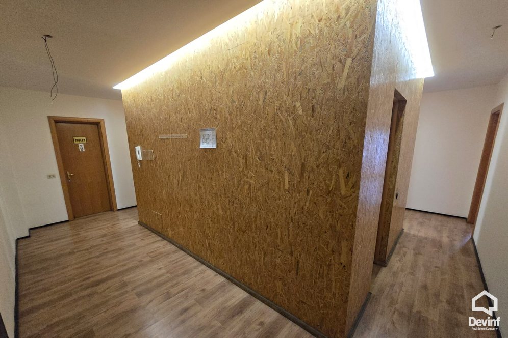 Tirane For Rent Office 3+1 Office in Str. Myslym Shyri Office studio ligjore