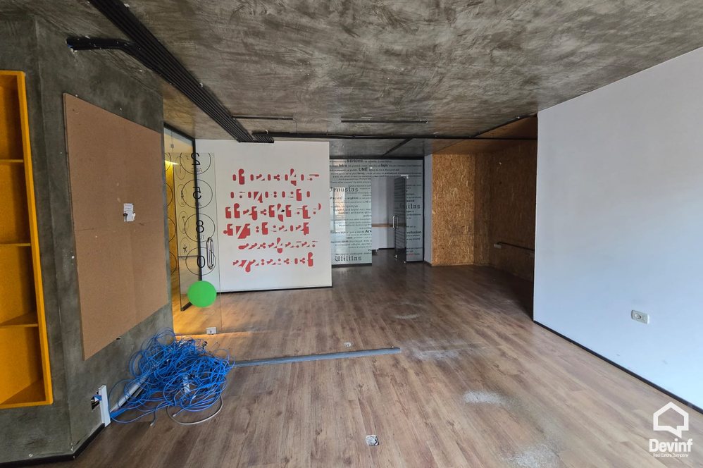 Tirane For Rent Office 3+1 Office in Str. Myslym Shyri Office studio ligjore