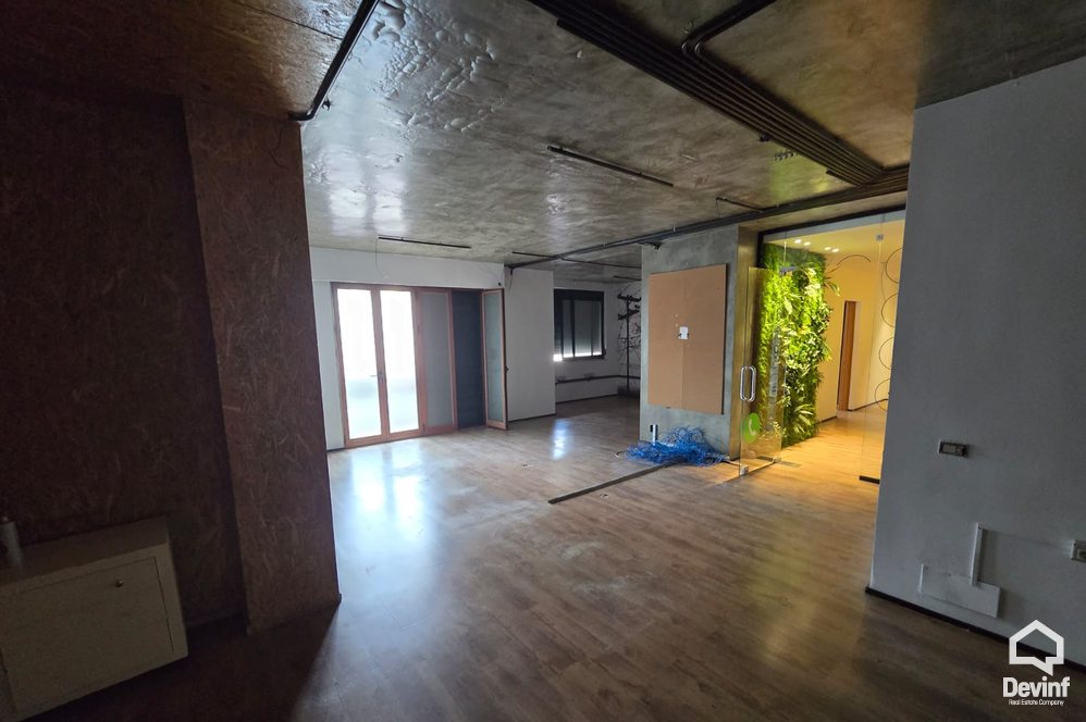 Tirane For Rent Office 3+1 Office in Str. Myslym Shyri Office studio ligjore