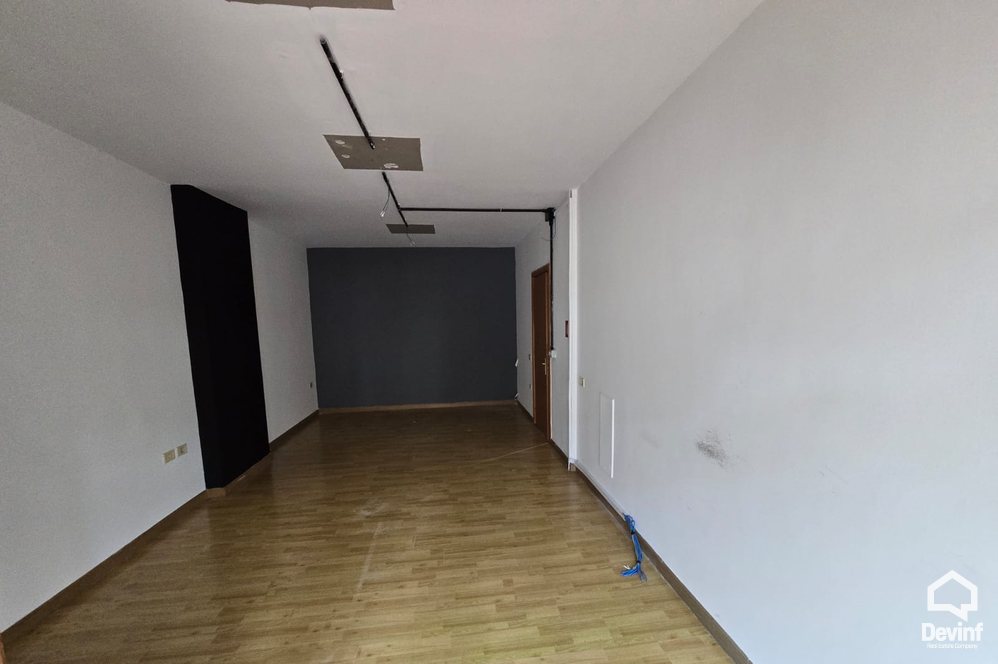 Tirane For Rent Office 3+1 Office in Str. Myslym Shyri Office studio ligjore