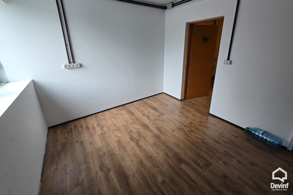 Tirane For Rent Office 3+1 Office in Str. Myslym Shyri Office studio ligjore