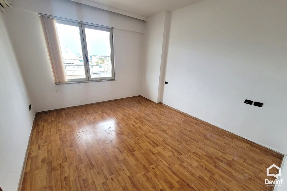 Tirane Qera Zyre 3+1 Apartament per zyre ne Rr. Sami Frasheri apartament zyre call center