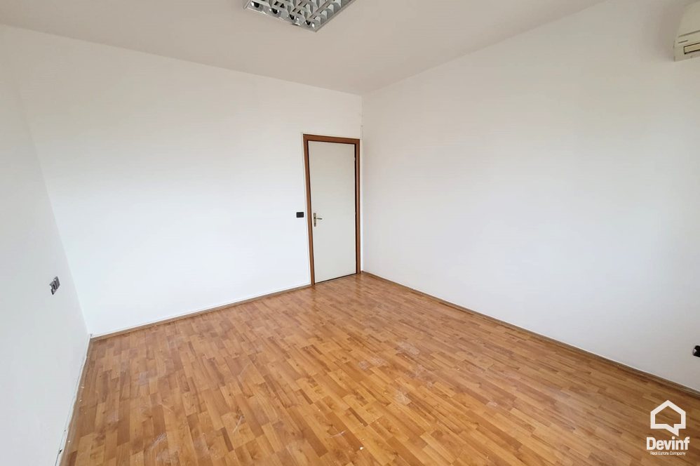 Tirane Qera Zyre 3+1 Apartament per zyre ne Rr. Sami Frasheri apartament zyre call center