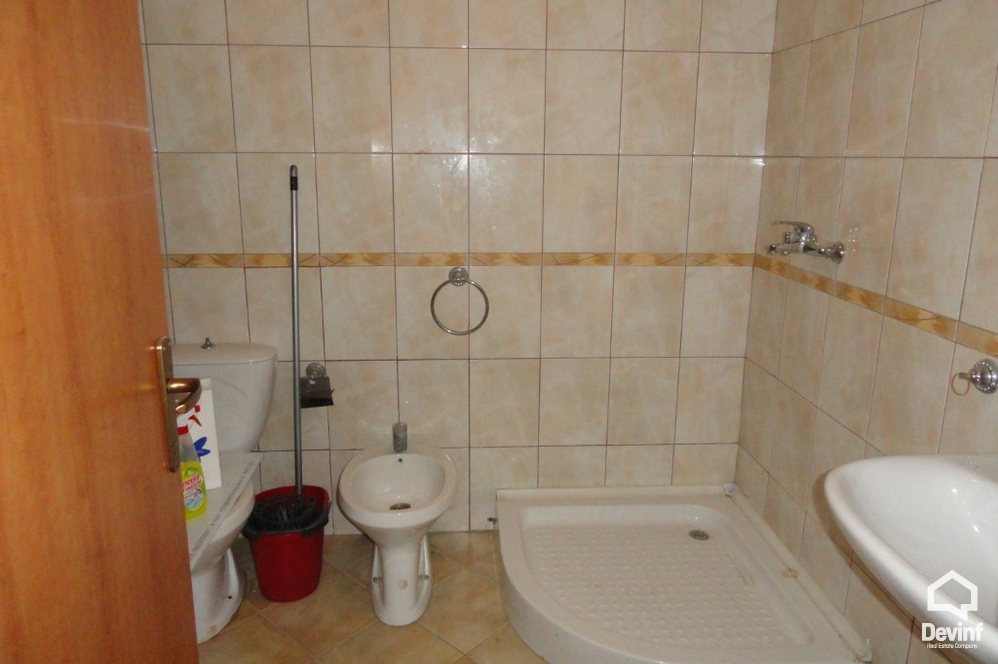 Tirane Qera Zyre 3+1 Apartament per zyre ne Rr. Sami Frasheri apartament zyre call center