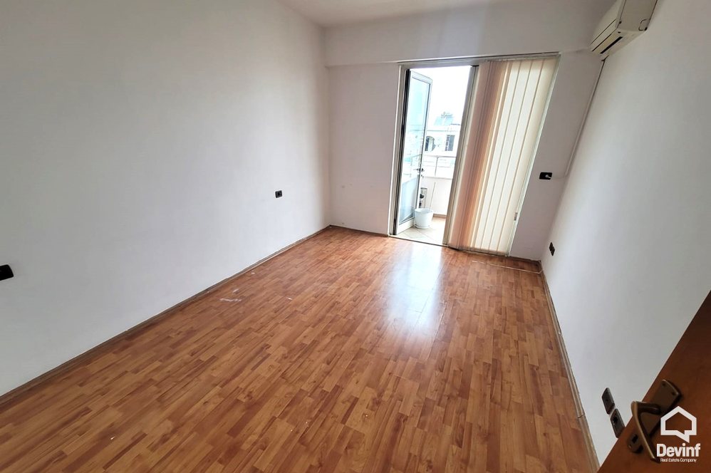 Tirane Qera Zyre 3+1 Apartament per zyre ne Rr. Sami Frasheri apartament zyre call center