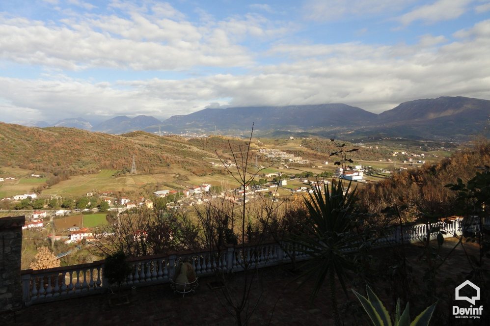 Tirane For Sale Bar-Restaurant  Petrele 