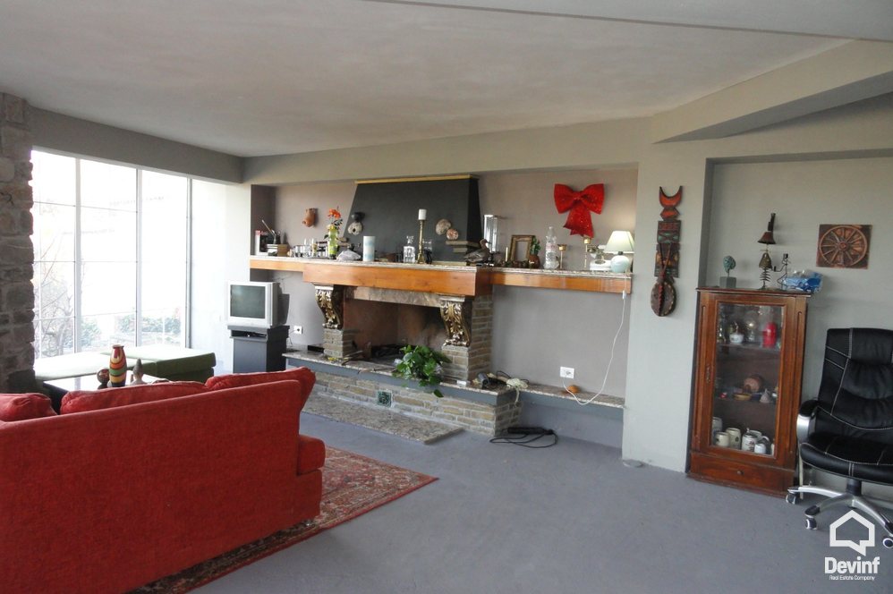 Tirane For Sale Bar-Restaurant  Petrele 