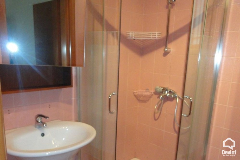 Tirane Qera Apartament 4+1+G Apartament dubleks prane Klubit Sportiv Dinamo apartament