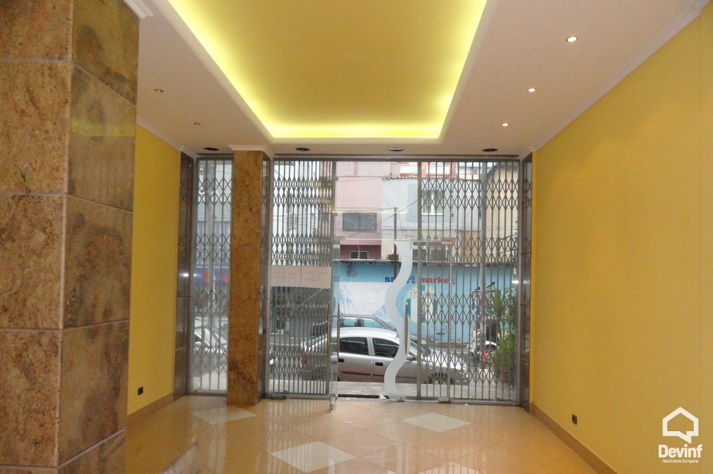 Tirane Shitje Dyqan  Dyqan prane Sheshit Wilson apartament