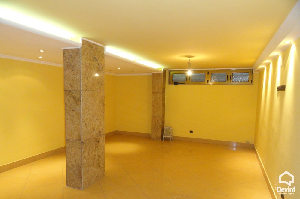 Tirane Shitje Dyqan  Dyqan prane Sheshit Wilson apartament