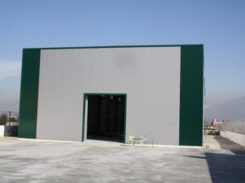 Magazine Qera Autostrada Tirane-Durres, ne rrugen dytesore