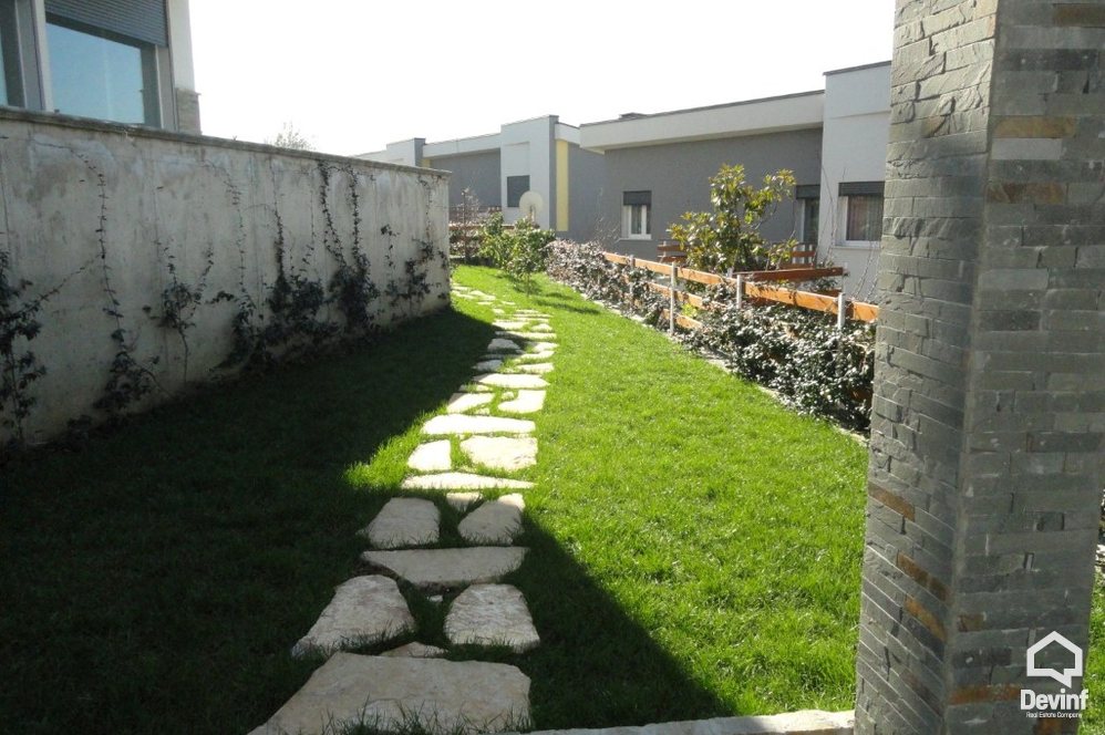 Tirane For Rent Villa 4+1+A Villa in Farka District Villa Residential Complex