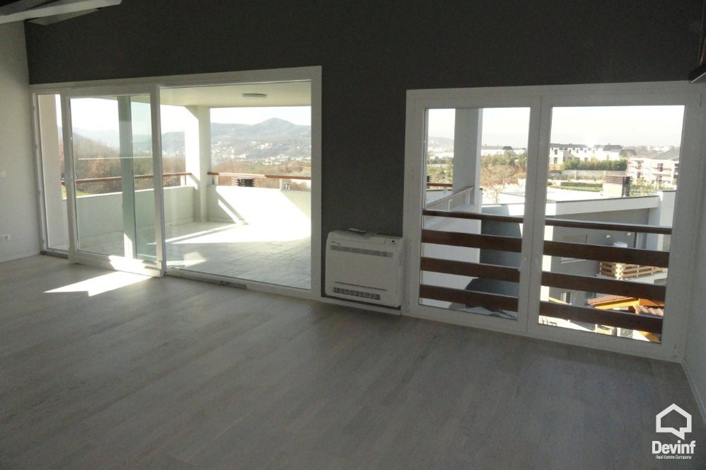 Tirane For Rent Villa 4+1+A Villa in Farka District Villa Residential Complex