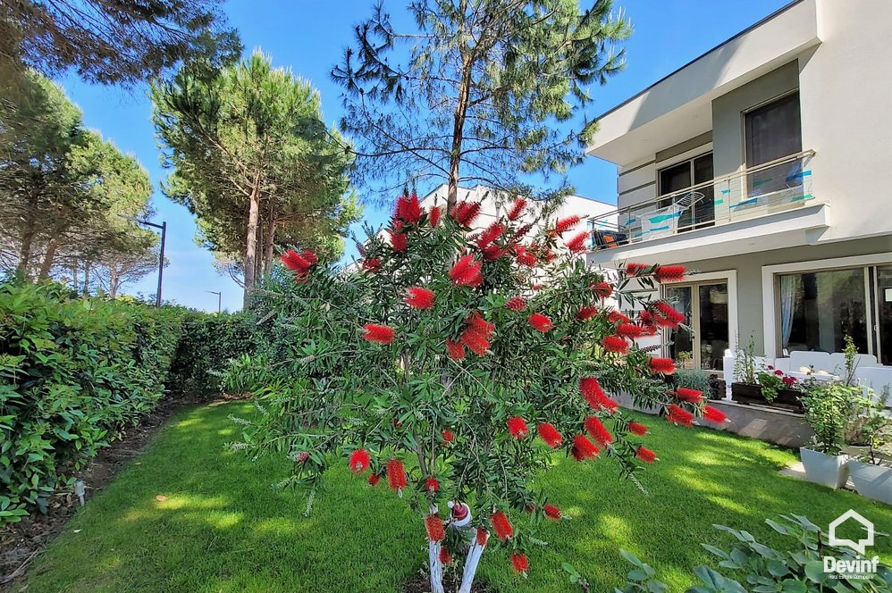 Durres Shitje Vile  Kompleks i ri rezidencial Perla Resort tek Gjiri i Lalezit  vile bregdet kompleks rezidencial