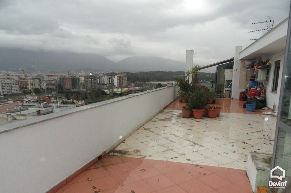 Tirane Qera Apartament 2+1+A Apartament prane Klubit Sportiv Dinamo apartament