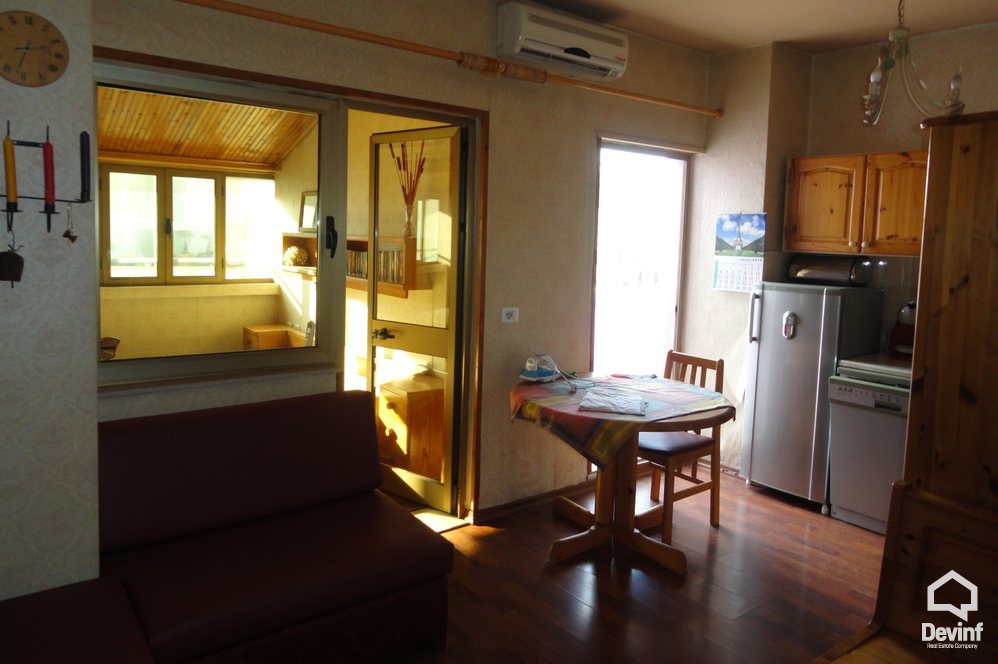 Tirane Shitje Apartament 3+1+A Pallati ndodhet prane rruges Myslym Shyri apartament