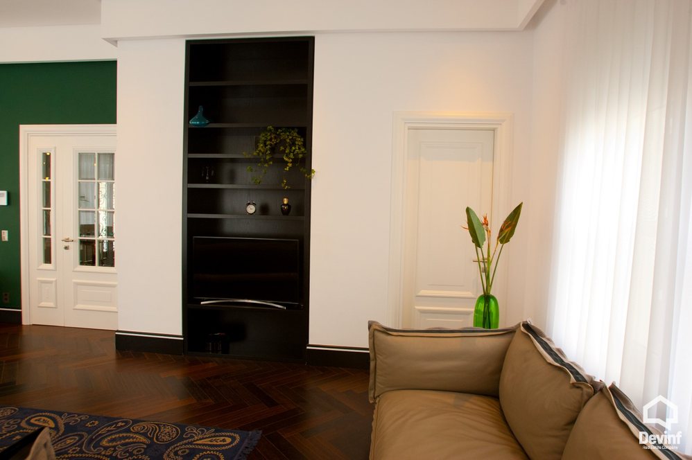 Tirane For Sale Villa 4+1+G House in a residential compound in Tirana periphery Residential Complex