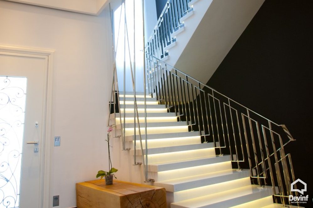 Tirane For Sale Villa 4+1+G House in a residential compound in Tirana periphery Residential Complex