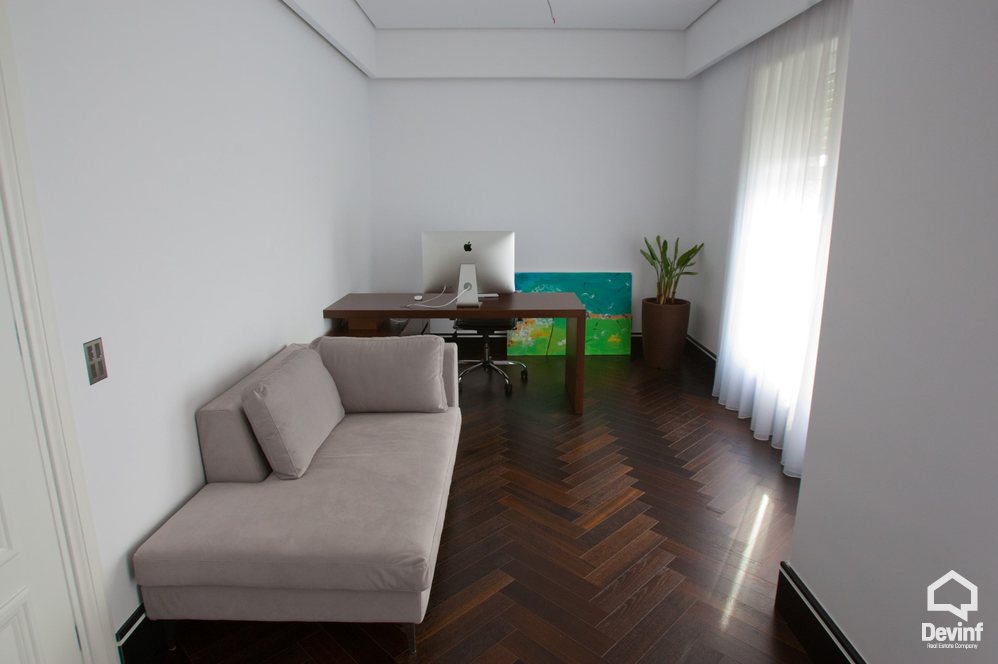 Tirane For Sale Villa 4+1+G House in a residential compound in Tirana periphery Residential Complex