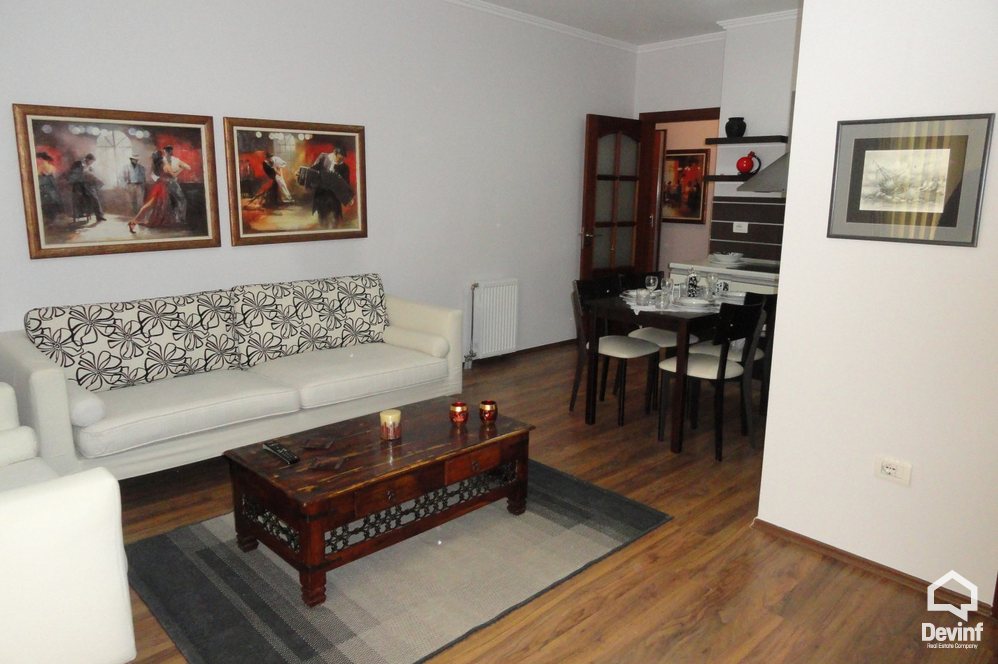 Tirane Qera Apartament 2+1+A Apartament ne Rr. Elbasanit apartament