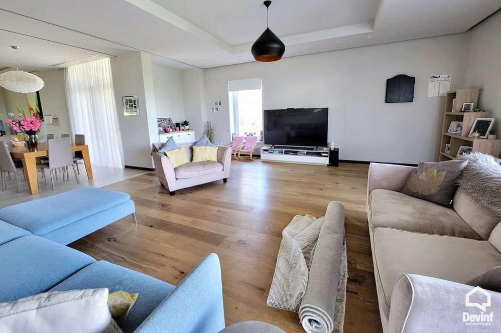 Tirane For Rent Villa Me shume se 4 dhoma Villa located in a residential complex in Sauk, near Tirana East Gate center Villa Residential Complex