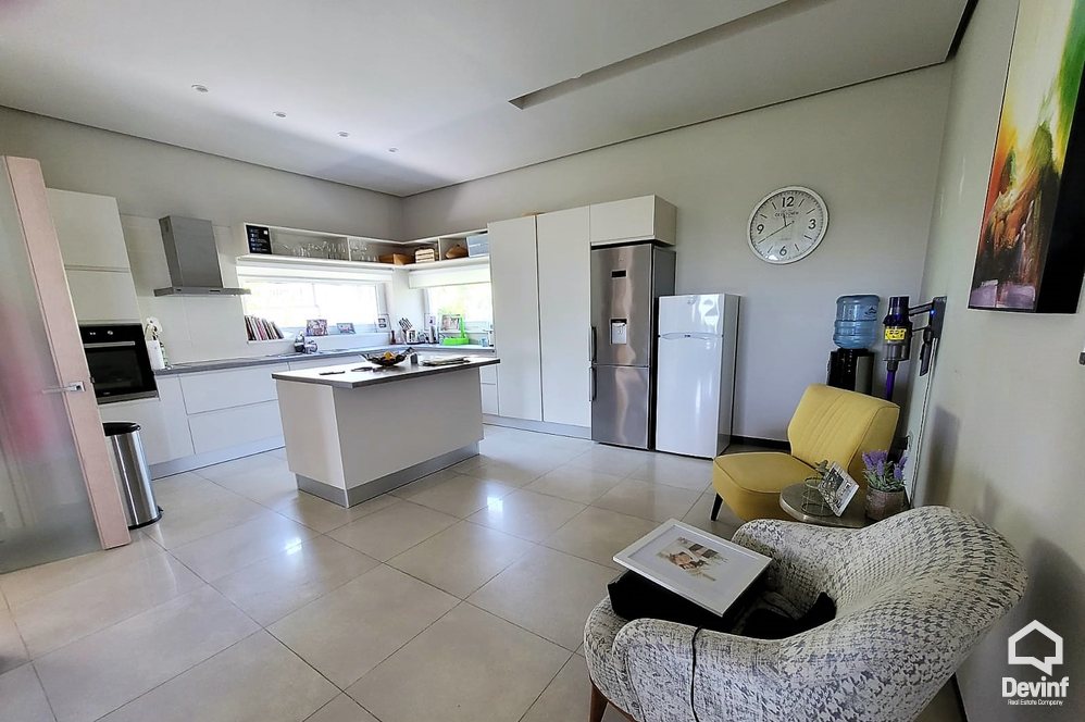 Tirane For Rent Villa Me shume se 4 dhoma Villa located in a residential complex in Sauk, near Tirana East Gate center Villa Residential Complex