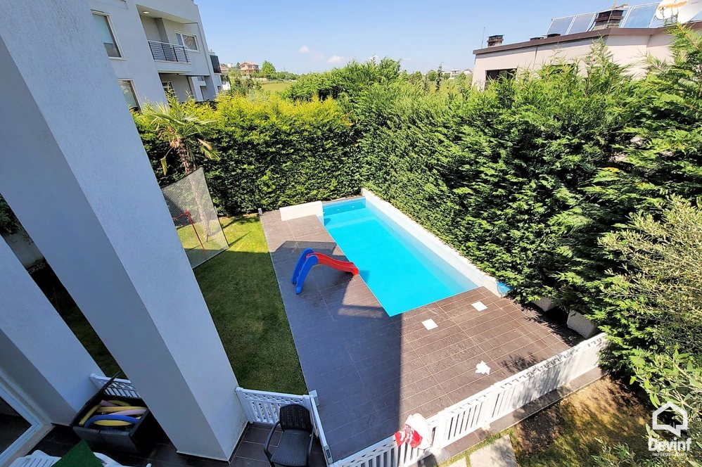 Tirane For Rent Villa Me shume se 4 dhoma Villa located in a residential complex in Sauk, near Tirana East Gate center Villa Residential Complex