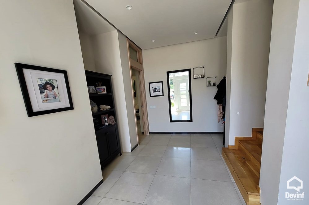 Tirane For Rent Villa Me shume se 4 dhoma Villa located in a residential complex in Sauk, near Tirana East Gate center Villa Residential Complex