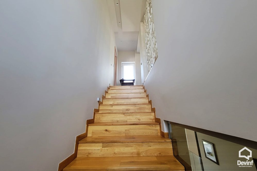 Tirane For Rent Villa Me shume se 4 dhoma Villa located in a residential complex in Sauk, near Tirana East Gate center Villa Residential Complex
