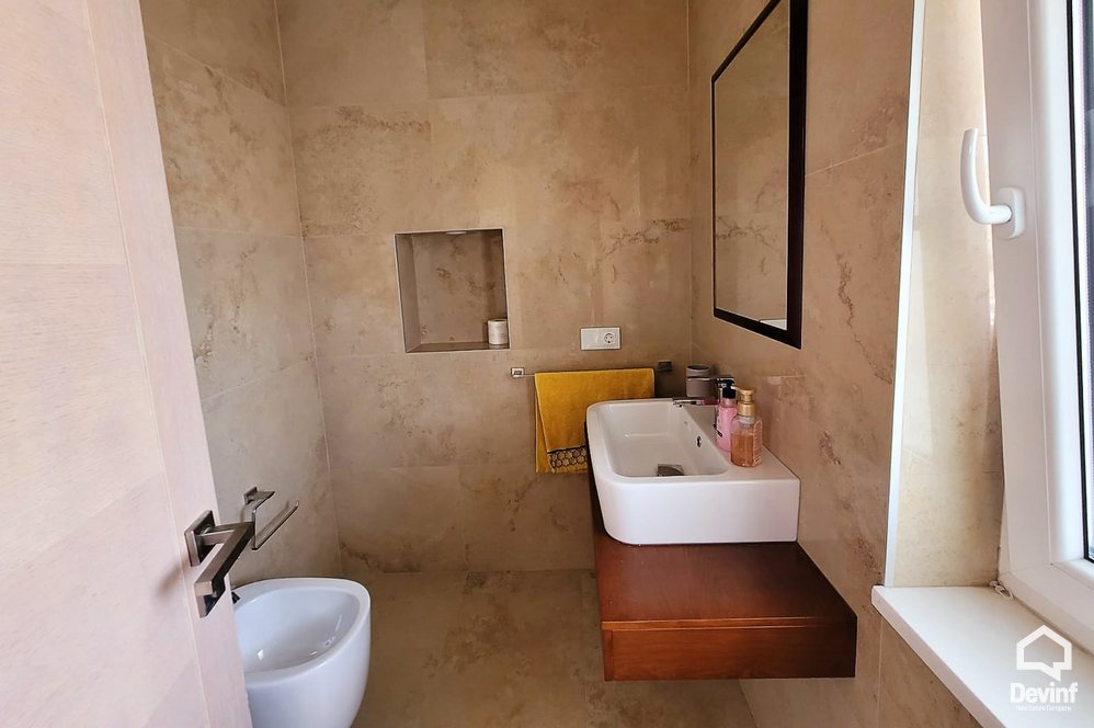 Tirane For Rent Villa Me shume se 4 dhoma Villa located in a residential complex in Sauk, near Tirana East Gate center Villa Residential Complex