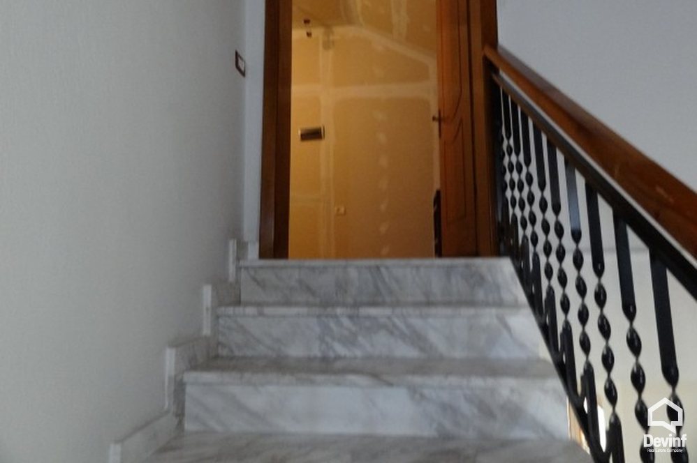 Tirane For Sale Villa 3+1+G Villa situated at the residential area of Selita 