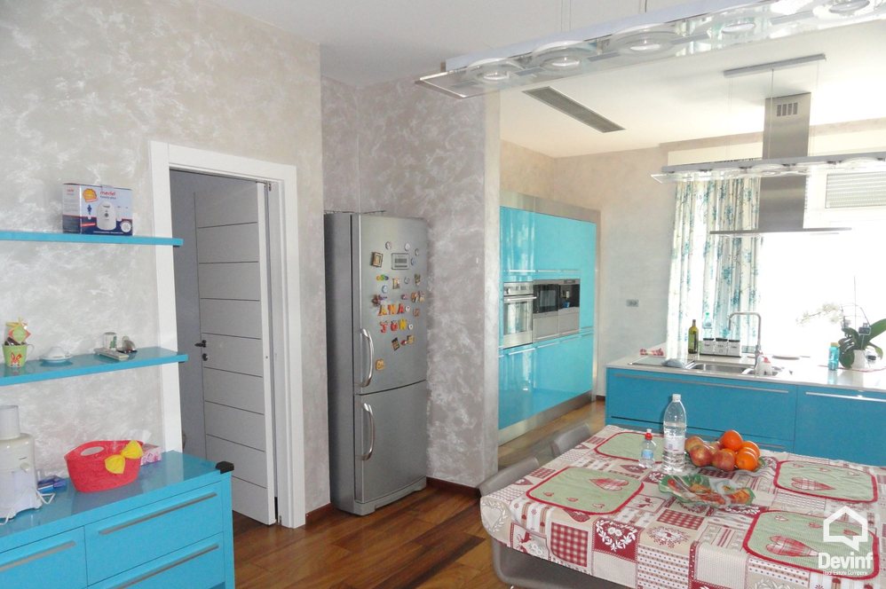 Tirane For Sale Apartment 4+1+G New building located near the Albanian Radio and Television Apartment