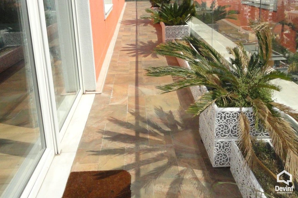 Tirane For Sale Apartment 4+1+G New building located near the Albanian Radio and Television Apartment