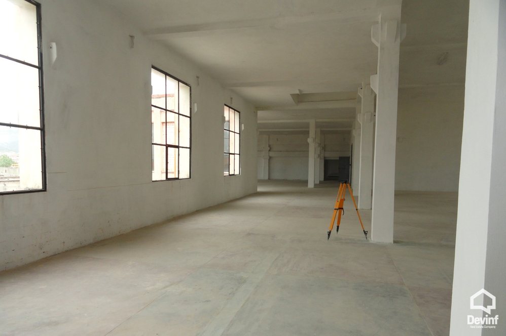 Tirane For Rent Warehouse  In the old industrial area of Tirana Warehouse