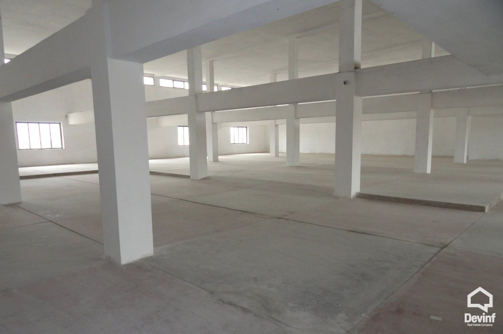 Tirane For Rent Warehouse  In the old industrial area of Tirana Warehouse