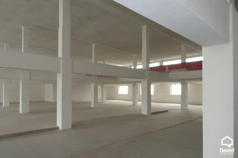 Tirane For Rent Warehouse  In the old industrial area of Tirana Warehouse